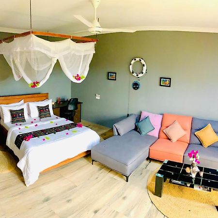Bed and Breakfast Uroa Getaway Exterior foto