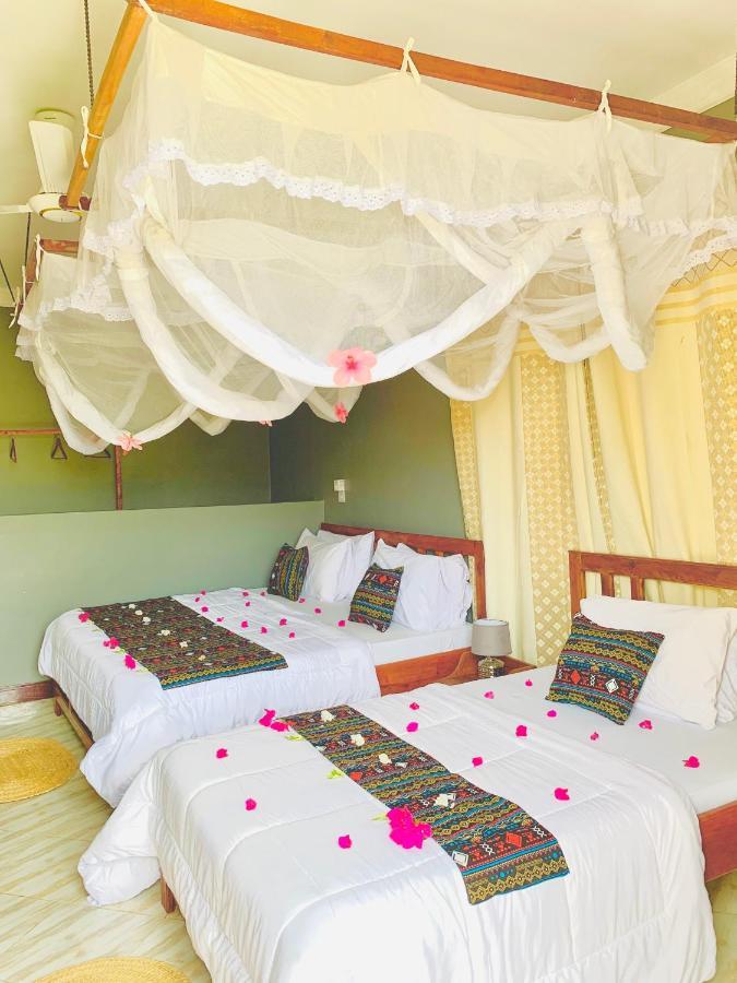 Bed and Breakfast Uroa Getaway Exterior foto